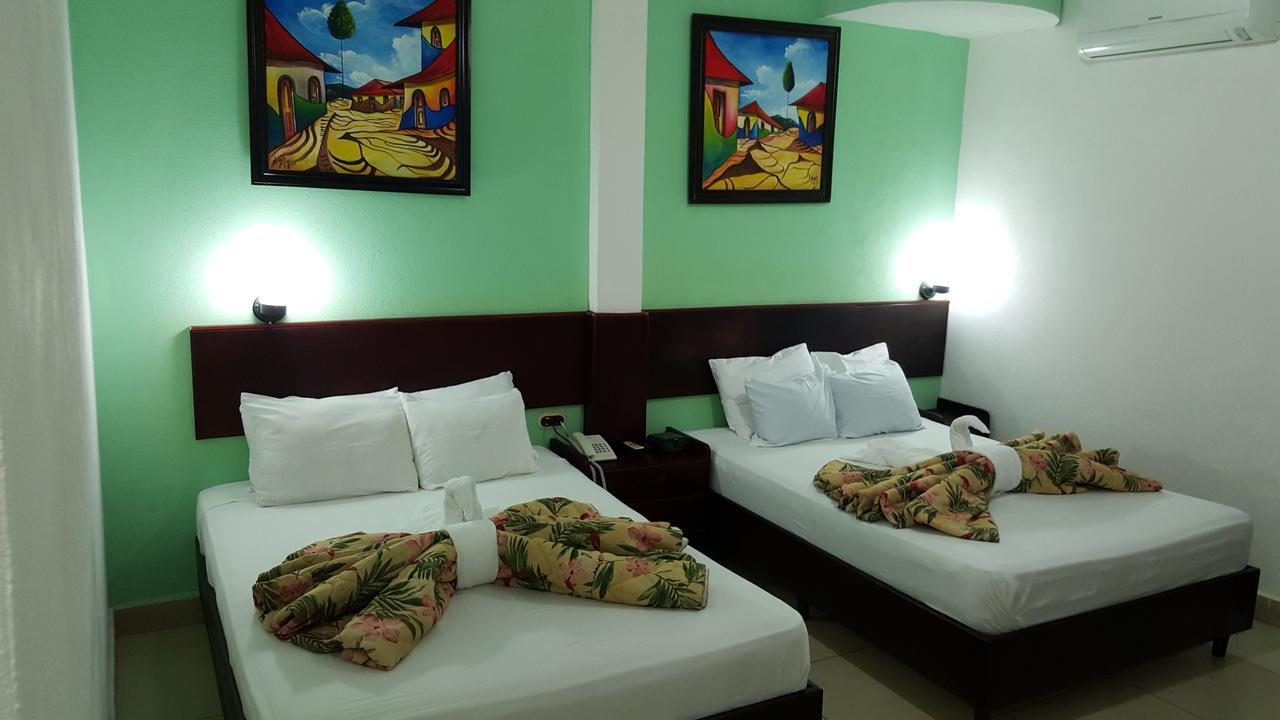 Hotel Don Vito Estelí Екстериор снимка