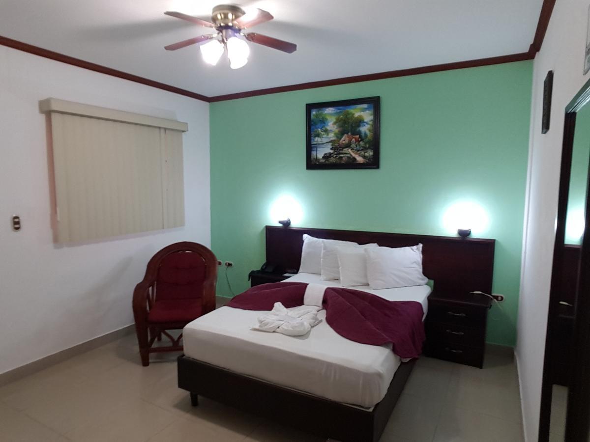 Hotel Don Vito Estelí Екстериор снимка