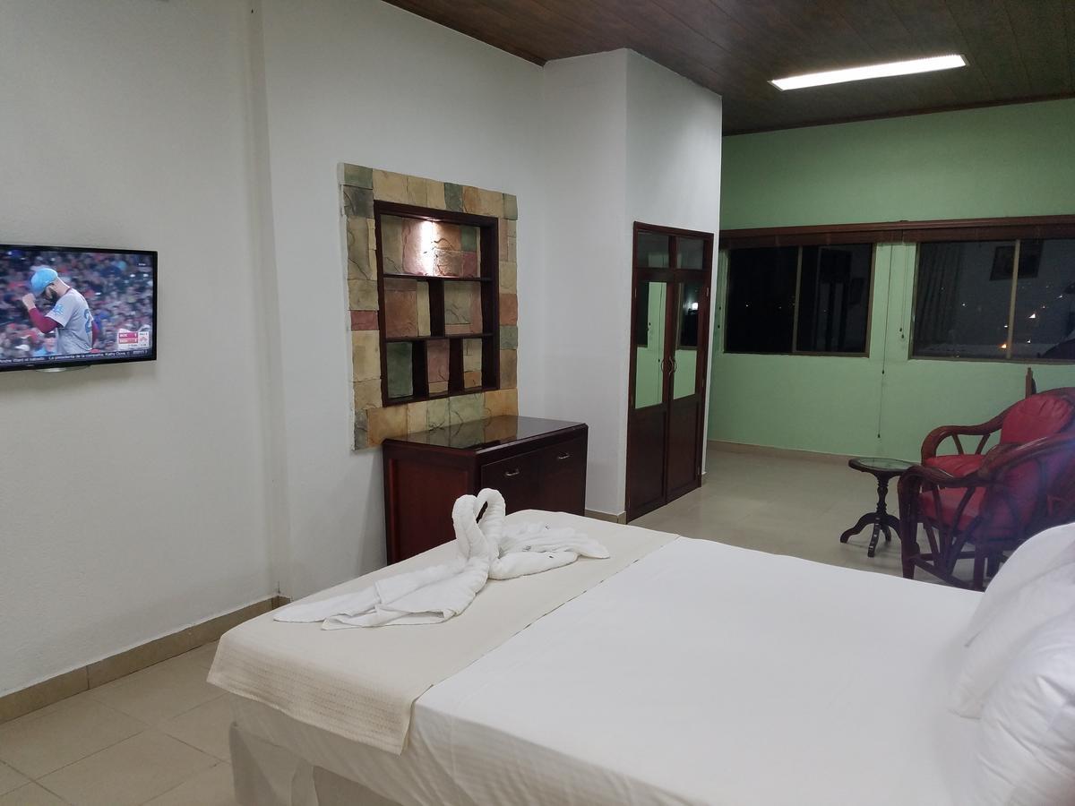 Hotel Don Vito Estelí Екстериор снимка