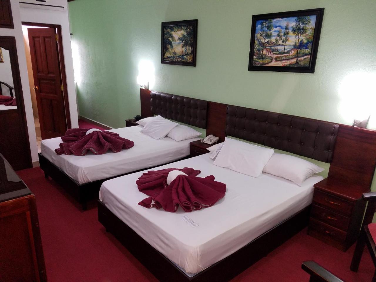Hotel Don Vito Estelí Екстериор снимка