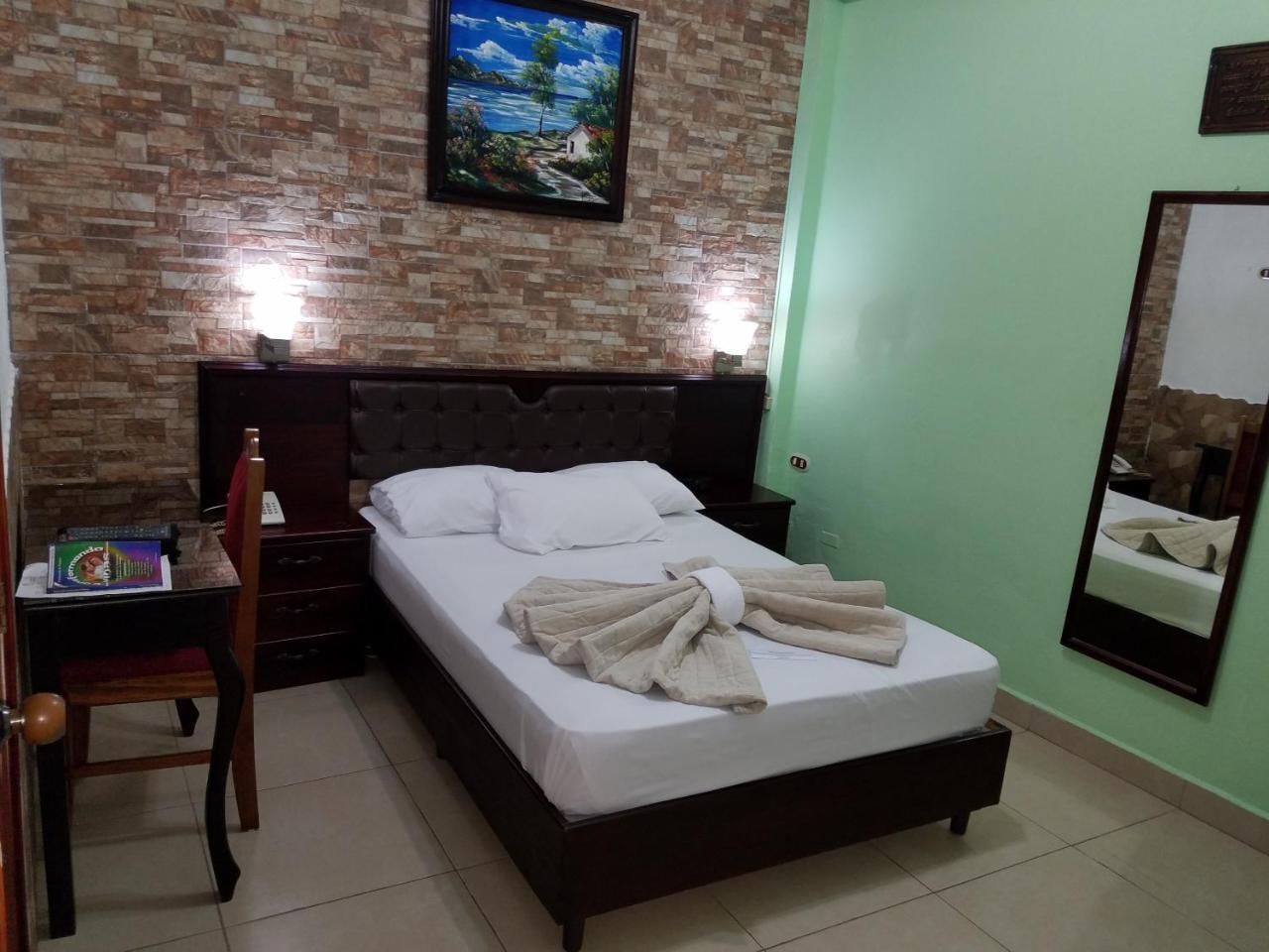 Hotel Don Vito Estelí Екстериор снимка