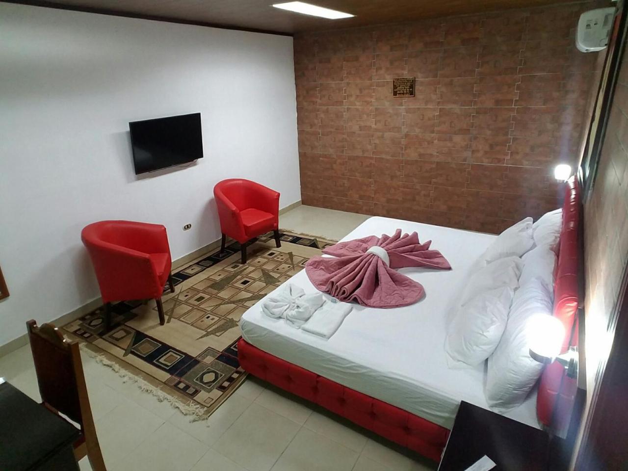 Hotel Don Vito Estelí Екстериор снимка